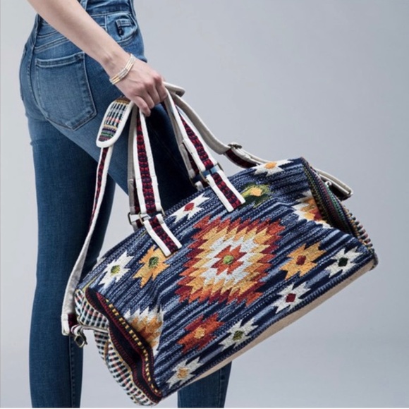 Host Pick💥 NWT Navajo Aztec Duffel High Handmade Woven Quality Bag - Picture 2 of 13